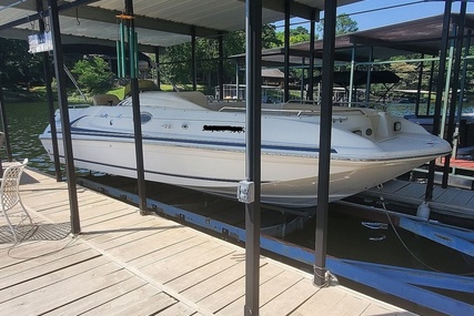 Sea Ray 240 Sun Deck for sale in United States of America for $20,250 (£16,729)