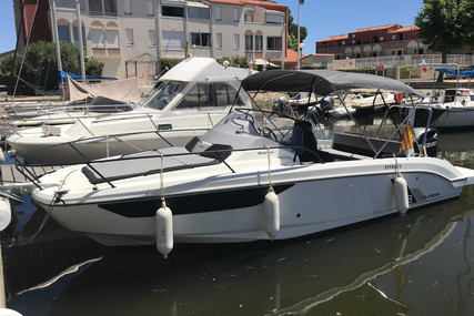 Beneteau Flyer 8 Sundeck for sale in France for €82,000 (£71,072)