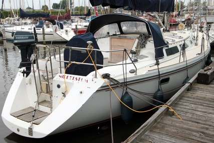 Catalina 42 for sale in Netherlands for €50,000 (£42,996)
