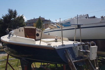 Van De Stadt PACIFIC II SPIRIT for sale in Italy for €12,500 (£10,527)