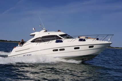 Sealine SC39 for sale in France for €135,000 (£113,948)