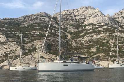 Jeanneau Sun Odyssey 349 for sale in France for €152,000 (£128,528)