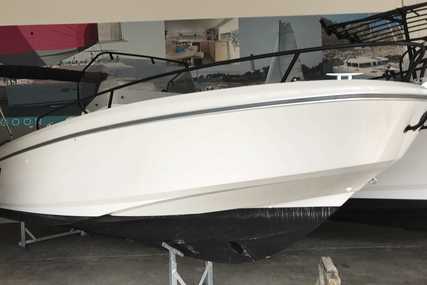 Beneteau FLYER 8 SPACEDECK for sale in France for €86,000 (£72,361)