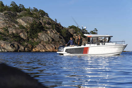 Jeanneau Merry Fisher 695 Marlin for sale in France for €64,990 (£55,246)