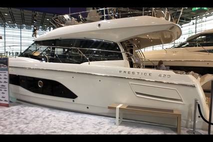 Prestige 420 for sale in France for €576,000 (£486,014)
