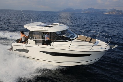 Jeanneau Merry Fisher 895 for sale in France for €190,596 (£161,164)