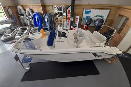 Beneteau Flyer 6 Spacedeck for sale in France for €43,500 (£36,717)