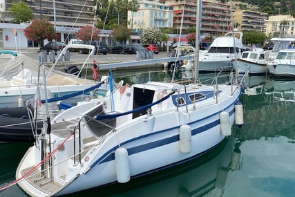 TES YACHTS TES 678 BT for sale in France for €25,000 (£21,131)