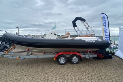 Zodiac MEDLINE 6.8 NEO for sale in France for €70,600 (£59,673)