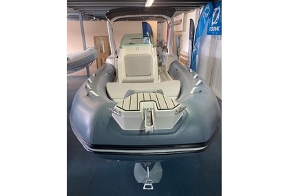 Zodiac MEDLINE 750 for sale in France for €89,000 (£75,225)