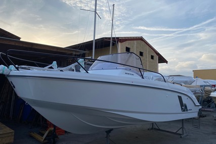 Beneteau FLYER 7 SUNDECK for sale in France for €72,000 (£60,757)