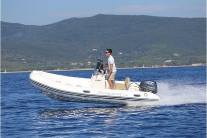Capelli TEMPEST 470 for sale in Portugal for €18,625 (£15,794)