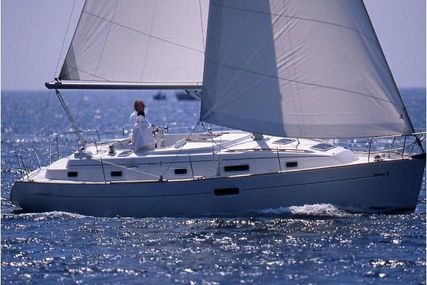 Jeanneau Sun Odyssey 36i for sale in Greece for €64,000 (£57,480)
