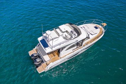 Beneteau Antares 11 for sale in France for €338,000 (£284,394)