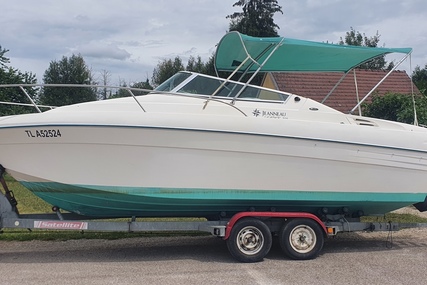 Jeanneau Leader 705 for sale in France for €15,900 (£13,483)