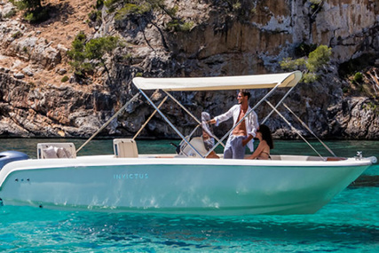 Invictus 190 FX for sale in Spain for €44,429 (£37,491)