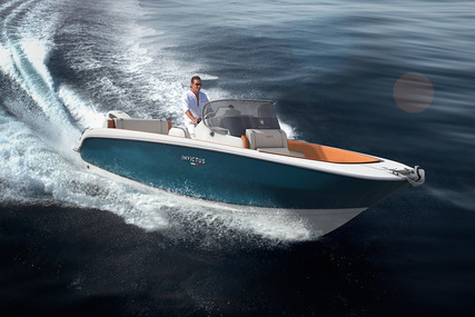 Invictus 240 FX for sale in Spain for €89,815 (£75,790)