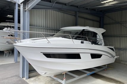 Beneteau Antares 9 for sale in France for €169,900 (£143,605)