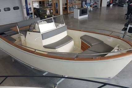 Rhea Marine 23 for sale in France for €69,900 (£59,113)