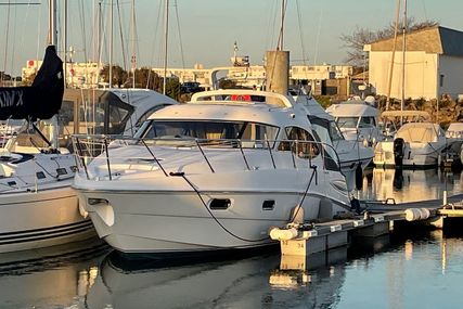 Sealine SC39 for sale in France for €135,000 (£113,948)
