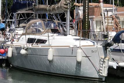 Jeanneau Sun Odyssey 33i for sale in United Kingdom for £84,995