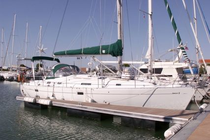 Beneteau Oceanis 381 for sale in France for €74,800 (£63,223)