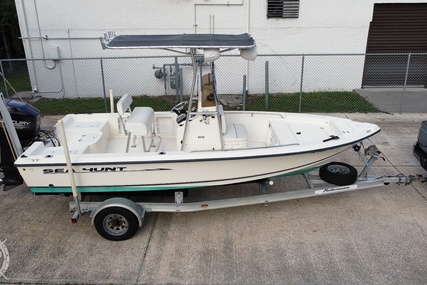Sea Hunt Navigator 19 for sale in United States of America for $17,500 (£14,475)