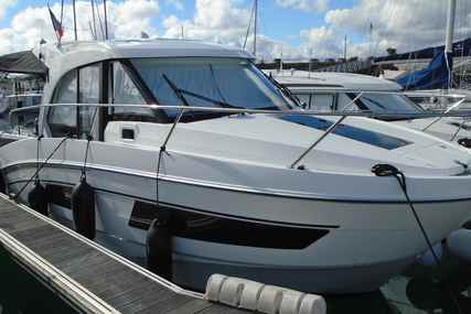 Beneteau Antares 9 for sale in France for €139,900 (£118,297)