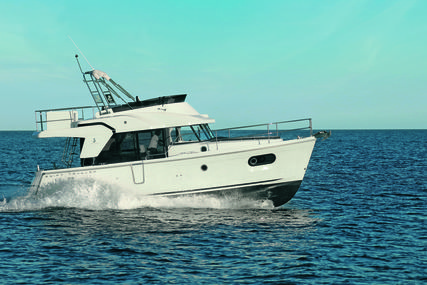 Beneteau Swift Trawler 35 for sale in France for €410,000 (£347,687)
