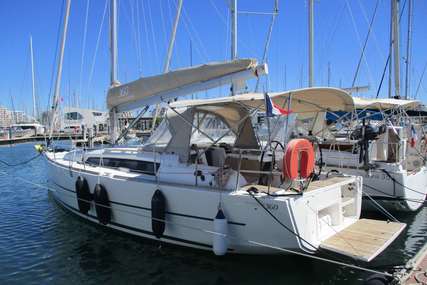 Dufour Yachts 360 Grand Large for sale in France for €175,000 (£147,915) Dufour Yachts 360 Grand Large for sale in France for €175,000 (£147,915)