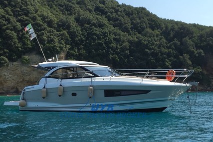 Jeanneau Leader 36 for sale in Italy for €189,000 (£160,275)