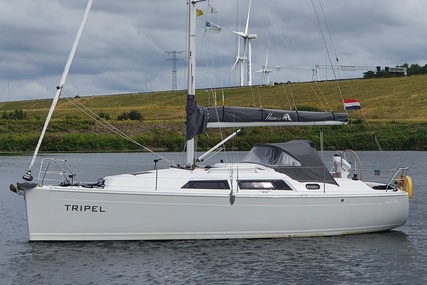 Hanse 325 for sale in Netherlands for €74,500 (£62,867) Hanse 325 for sale in Netherlands for €74,500 (£62,867)