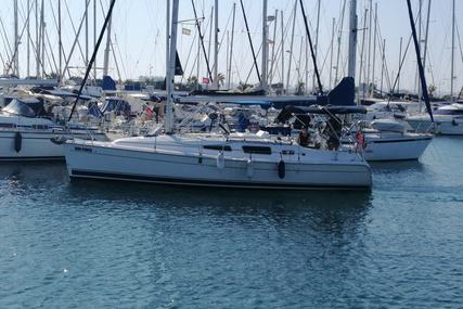 Hunter 33 for sale in Spain for €65,000 (£54,926)