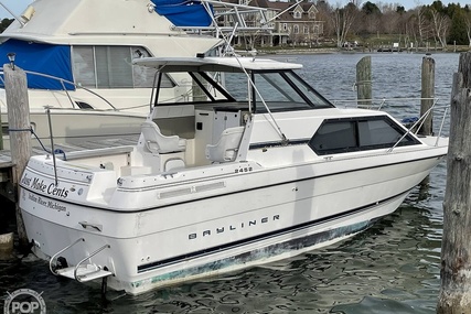 Bayliner Ciera 2452 Express for sale in United States of America for $15,000 (£12,389)
