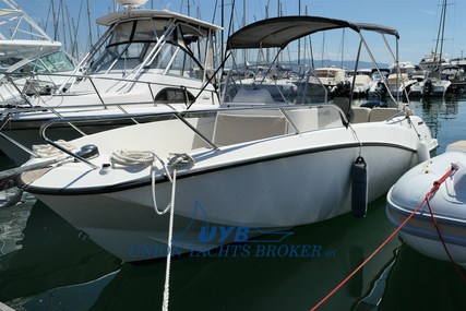 Quicksilver 675 Activ Open for sale in Italy for €26,000 (£21,985)