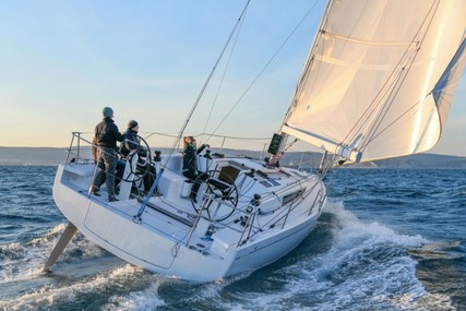Beneteau First 36 for sale in France for €247,000 (£208,483)
