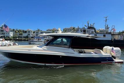 Chris-Craft CALYPSO 35 CP for sale in United States of America for $855,000 (£699,707)