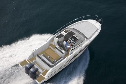 Jeanneau Cap Camarat 9.0 wa for sale in France for €175,500 (£148,827)