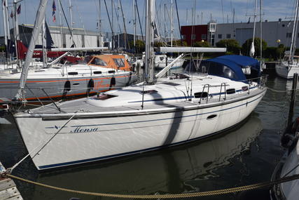 Bavaria Yachts 37 Cruiser for sale in Netherlands for €83,500 (£70,614) Bavaria Yachts 37 Cruiser for sale in Netherlands for €83,500 (£70,614)
