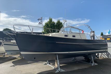 Rhea Marine 850 Open for sale in France for €195,000 (£165,364)