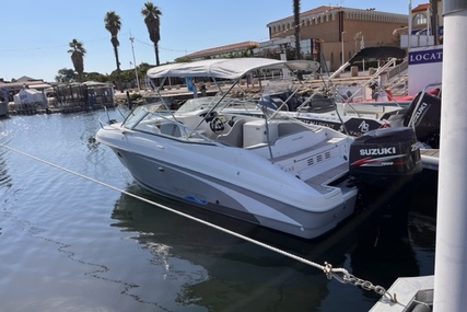Beneteau Flyer 750 Cabrio for sale in France for €39,900 (£33,678)