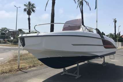 Beneteau Flyer 6.6 Spacedeck for sale in France for €38,000 (£32,074)