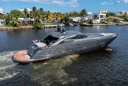 Pershing 88 for sale in United States of America for $2,900,000 (£2,574,185)