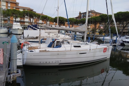 Beneteau First 25.7 Lifting Keel for sale in Italy for €37,500 (£32,931)