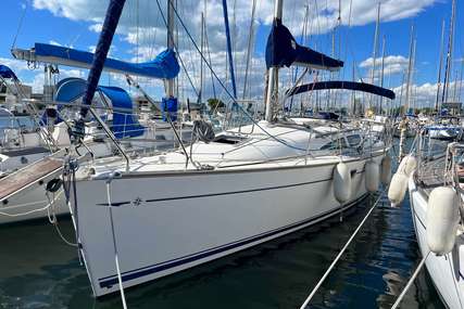 Jeanneau Sun Odyssey 35 for sale in France for €59,000 (£51,368)