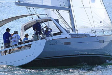 Beneteau Oceanis 45 for sale in France for €229,000 (£204,357)