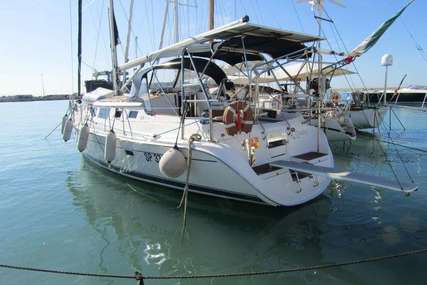 Hunter 44 DS for sale in Italy for €145,000 (£129,534)