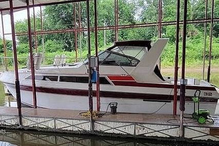 Carver Yachts 32 Montego for sale in United States of America for $15,750 (£12,721)