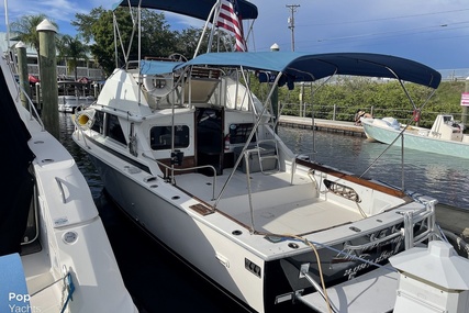 Bertram 28 Flybridge Cruiser Yacht for sale in United States of America for $26,500 (£21,747)