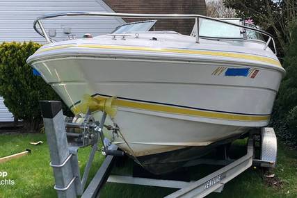 Donzi Z 22 Cuddy for sale in United States of America for $12,450 (£10,373)